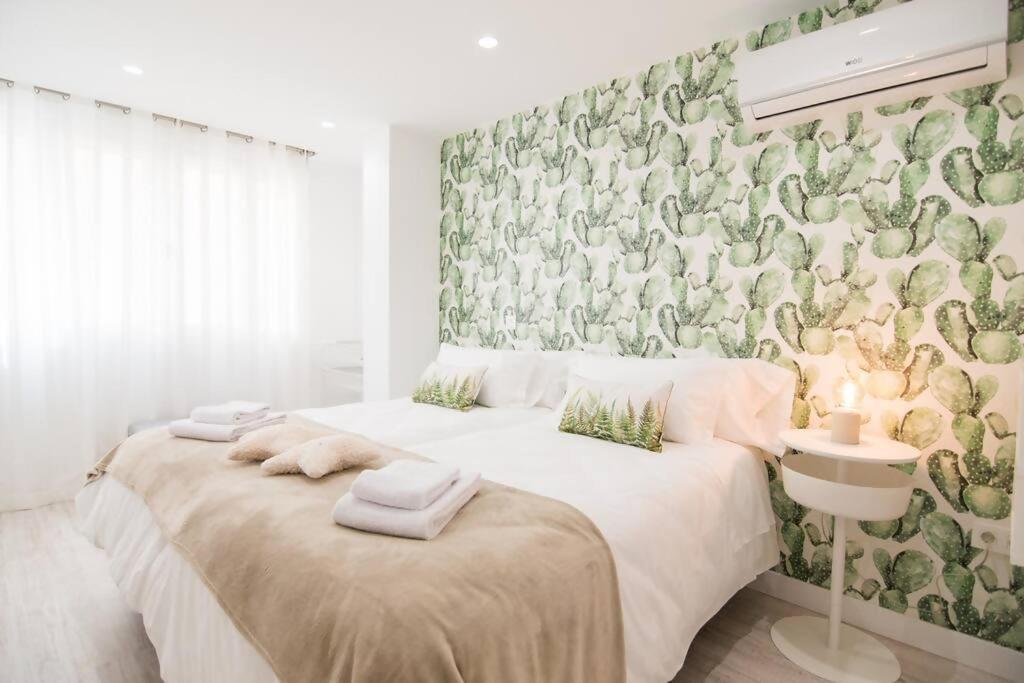 Amplio Y Moderno Apartamento En El Centro Granada Kültér fotó